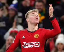 Højlund Breaks Drought, Soars in Premier with Manchester United